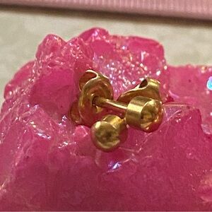 Vintage Stud Pierced Earrings #5069